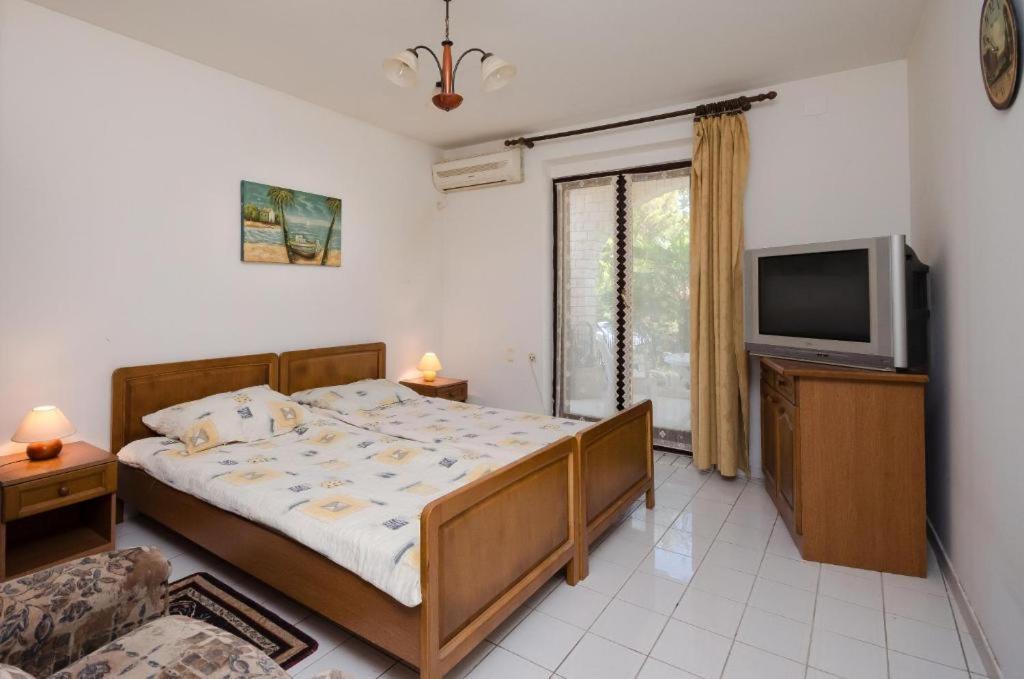Apartments Drago 2039 Баньоле Екстериор снимка