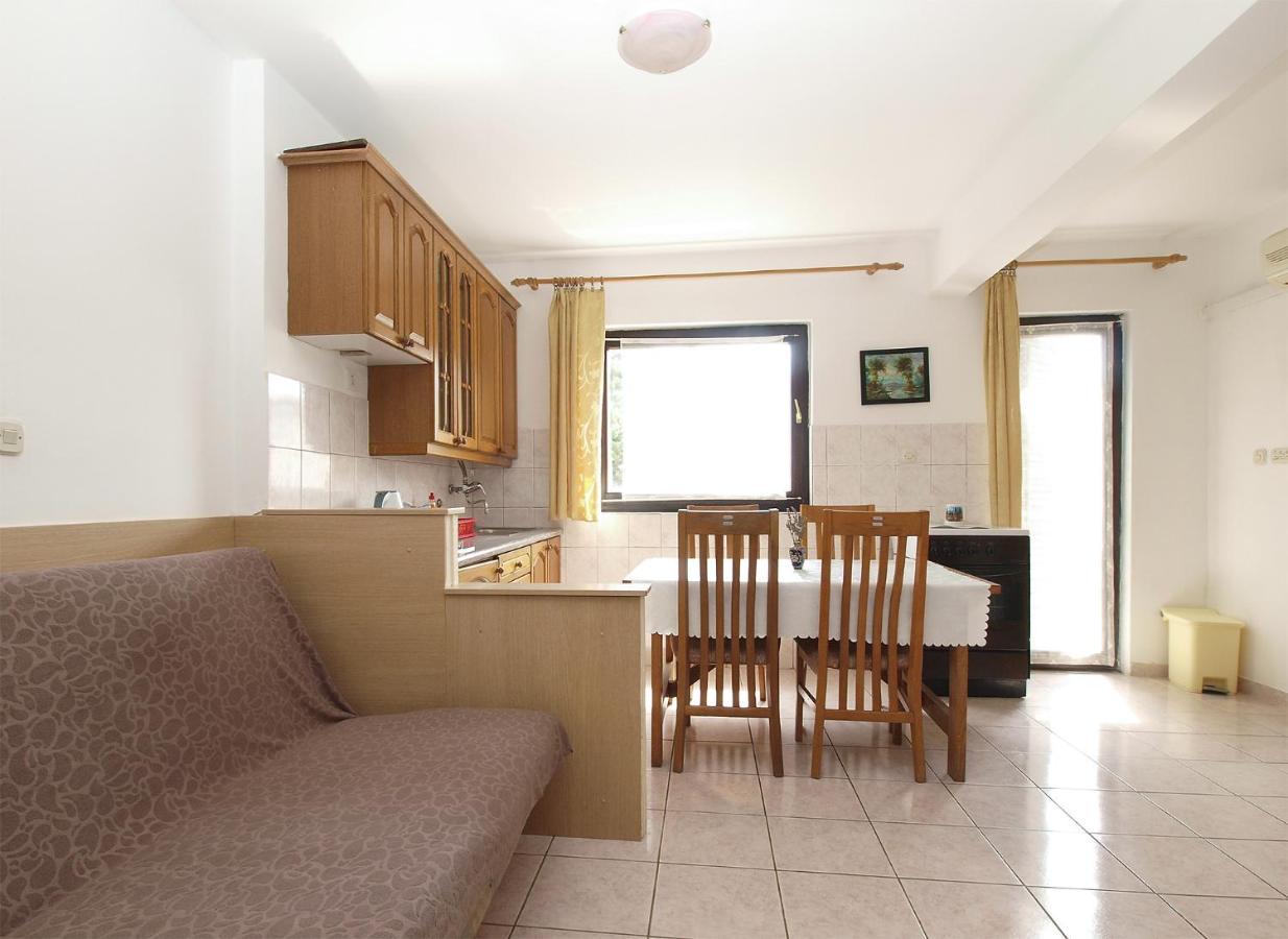 Apartments Drago 2039 Баньоле Екстериор снимка